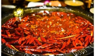 重慶火鍋底料批發(fā)市場，同樣的四季不同的鍋