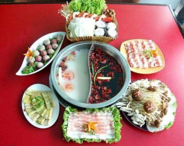 重慶火鍋底料加工，品牌帶動(dòng)的重慶底料的發(fā)展