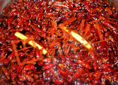 重慶火鍋底料加工廠關(guān)注哪幾個環(huán)節(jié)？