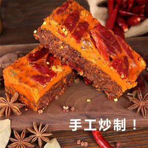 自己在家做火鍋應(yīng)該選擇怎樣的火鍋底料