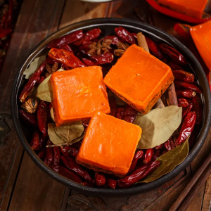 如何定制火鍋底料，重慶火鍋底料專(zhuān)業(yè)生產(chǎn)廠家是關(guān)鍵！