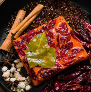 火鍋底料優(yōu)質(zhì)貨源何處尋？如何驗(yàn)證廠家信譽(yù)？