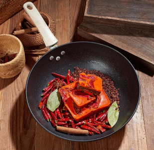 價格實(shí)惠的火鍋底料，味道能否依舊驚艷？