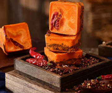 味道如何持久？揭秘火鍋底料生產(chǎn)商！