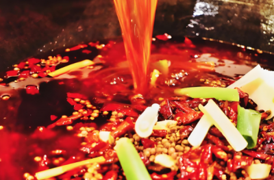 牛油紅油火鍋底料，真的越辣越好嗎？