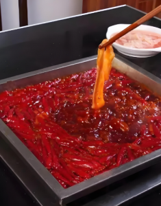 定制紅油有何秘訣？廠家給你答案