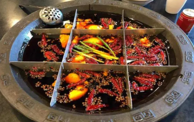 火鍋底料大比拼：如何選到口感絕佳的那款？