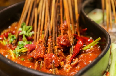 為何串串香火鍋底料如此美味？秘訣何在？