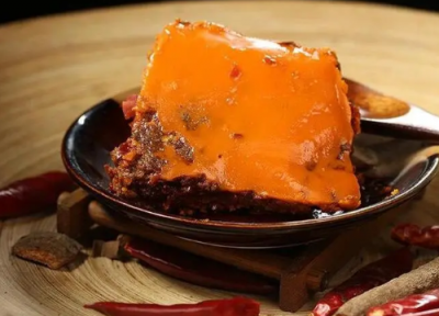 同配方火鍋底料，風(fēng)味差異何在？重慶生產(chǎn)技藝深度剖析！