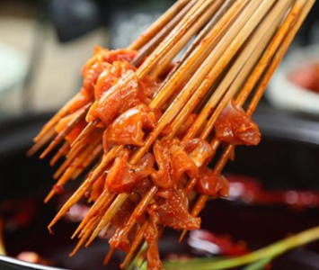 串串香美味背后：專用底料制作工藝復(fù)雜程度探秘？