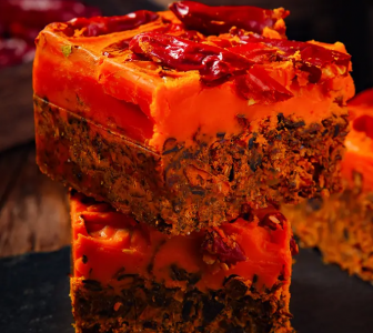 正宗火鍋底料風(fēng)味煉成記：生產(chǎn)中哪些環(huán)節(jié)決定味覺盛宴？