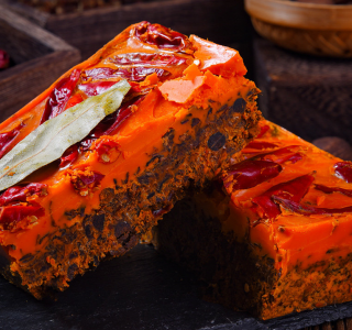 探尋最佳火鍋風(fēng)味密碼：底料共性何在，引人垂涎？