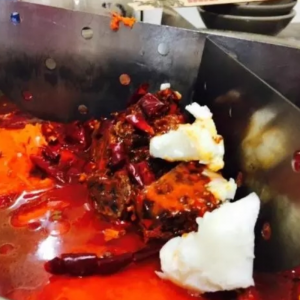 牛油紅油火鍋底料，如何巧妙去油膩，盡享清爽美味？