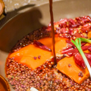 哪能找到正宗重慶火鍋底料廠家，風(fēng)味不妥協(xié)？